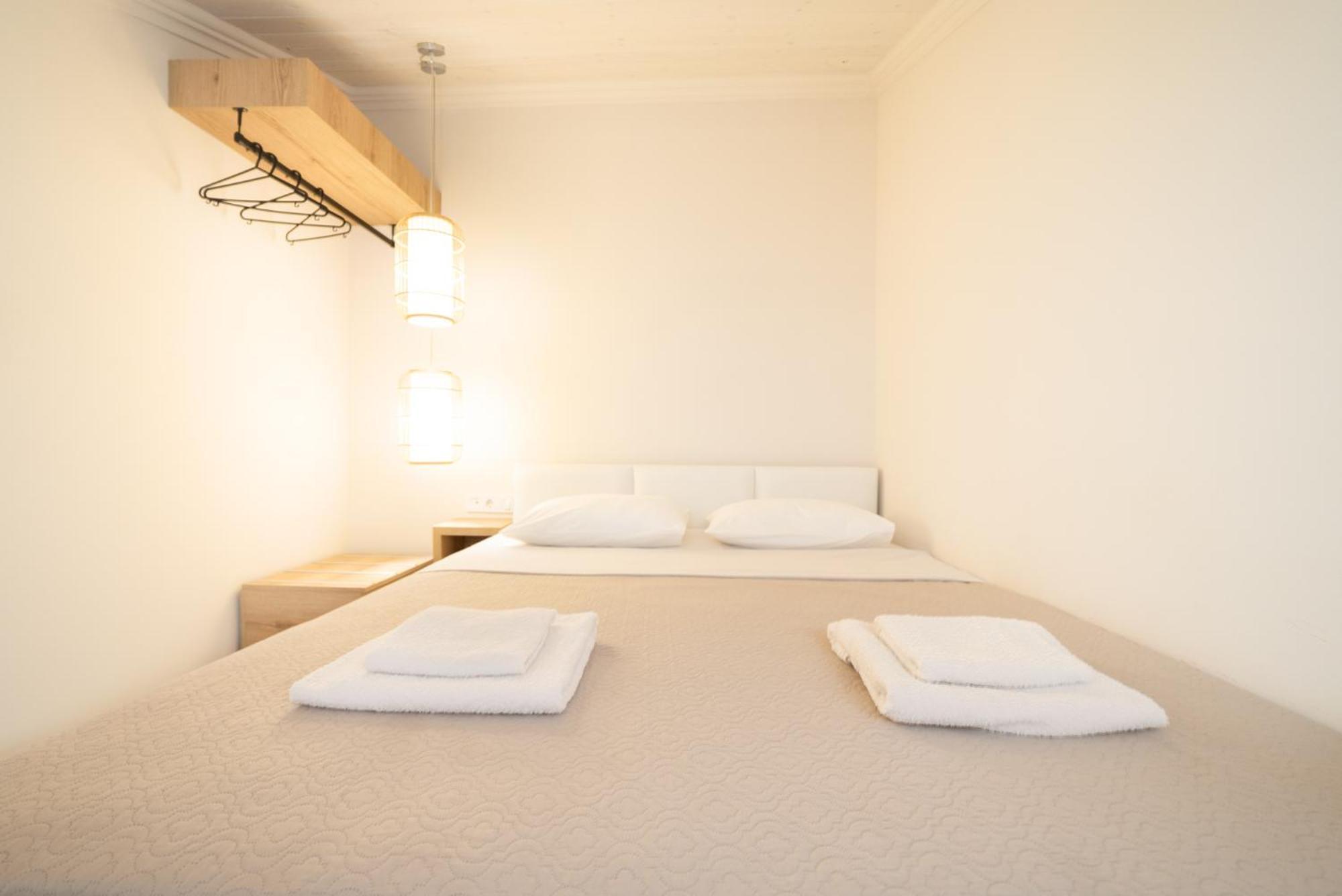 Mystery Suites And Apartments Néoi Póroi Eksteriør billede